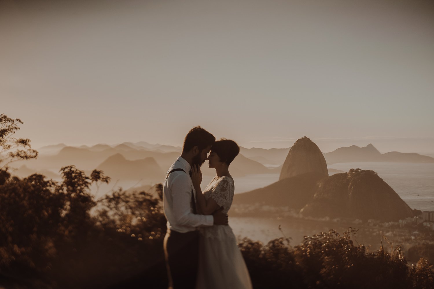 wedding photographer portugal Elopement Wedding in Rio