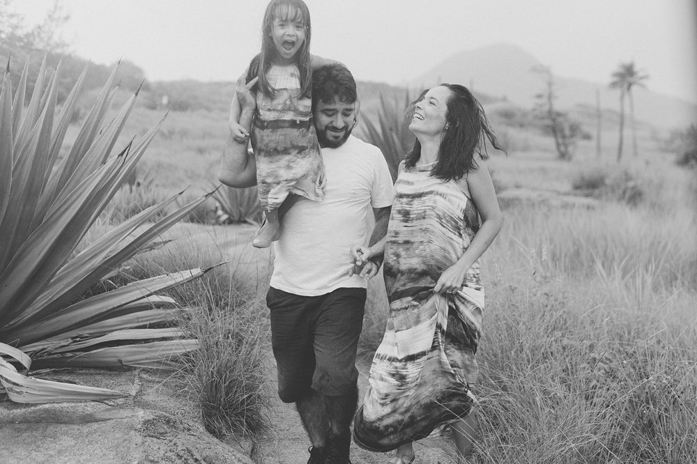 wedding photographer portugal family photoshoot