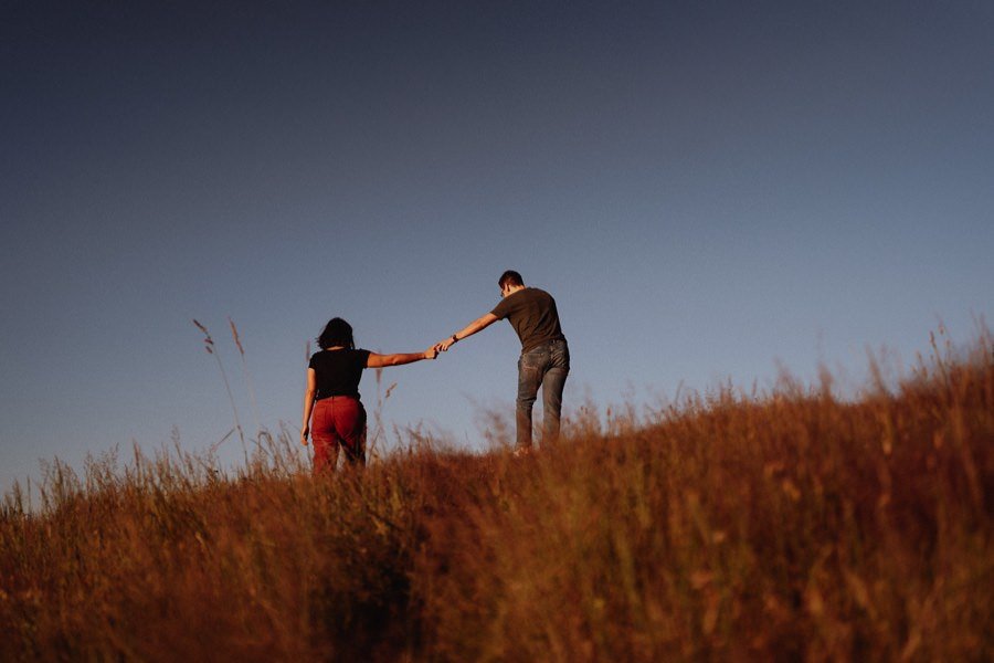 wedding photographer portugal couple photoshoot